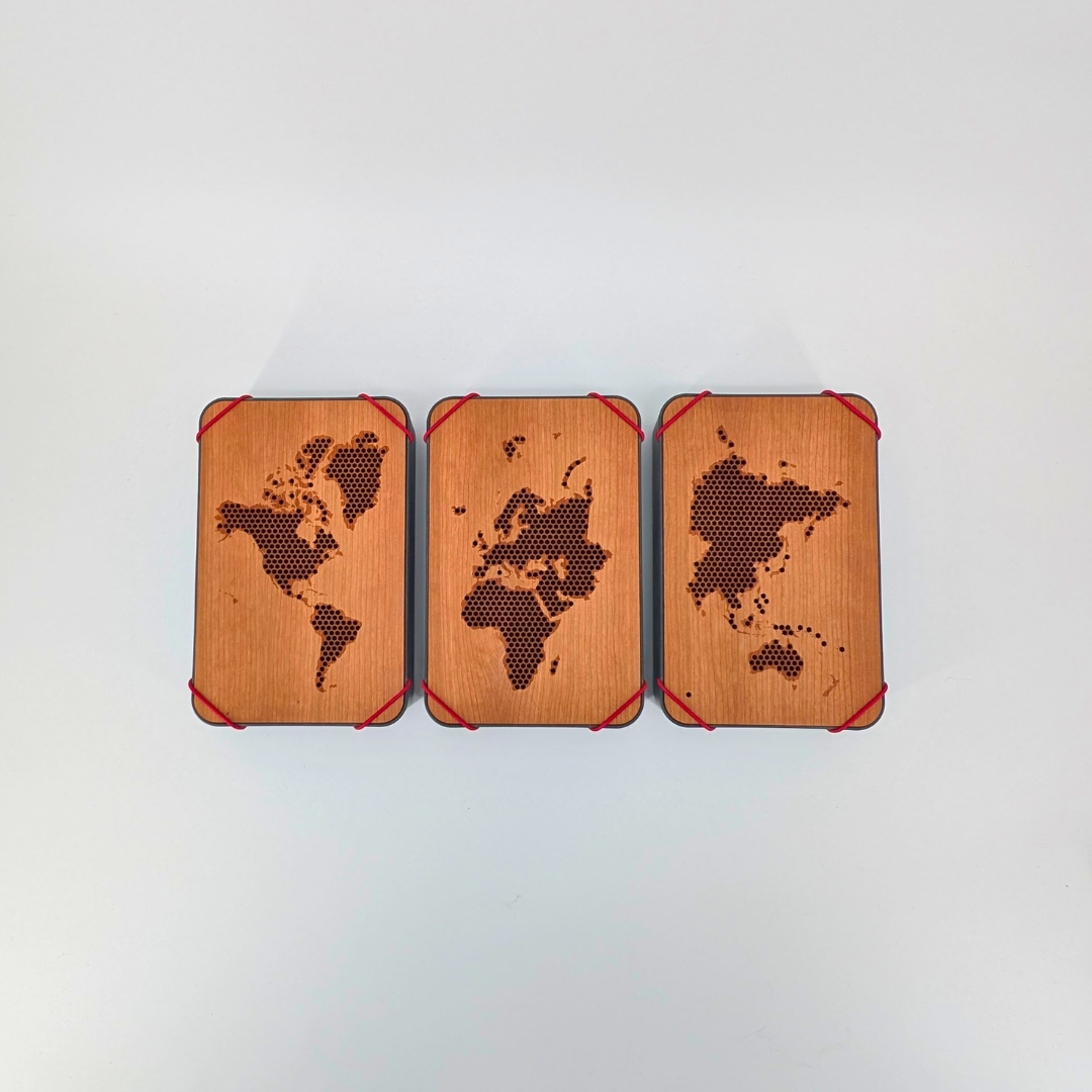 Erinnerungsbox für Reisen: Andenken, Souvenirs und Mitbringsel mit dem Weltkarte – 3er Set-Questlog aufbewahren. Wandschmuck, Dekoration und das perfekte Geschenk für Reiseliebhaber.